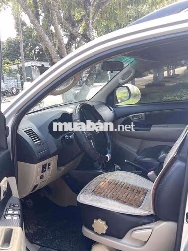 Toyota Fortuner 2014 Dầu Bạc