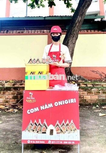 tuyển nhân viên partime bán đồ ăn sáng