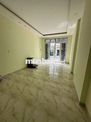 Hạ giá 7,75 tỷ Nhà đường 8C đối diện công viên TĐC HàQuang2 Nha Trang 