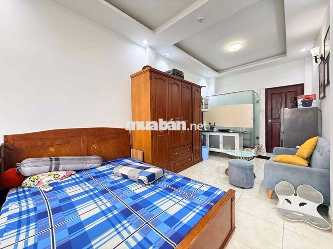 CHO THUÊ PHÒNG BAN CÔNG 35M2 QUẬN 10_NGAY VX LÊ ĐẠI HÀNH_ĐH Y DƯỢC