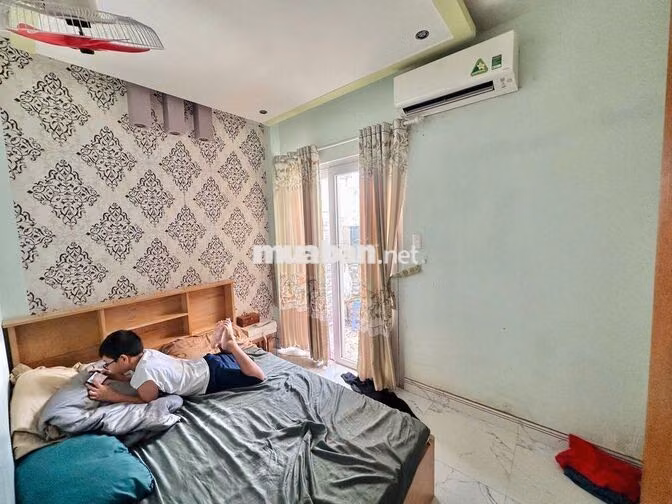 BÁN NHÀ HẺM XE HƠI 4PN SÁT MẶT TIỀN ĐƯỜNG QUANG TRUNG PHƯỜNG 8 GÒ VẤP