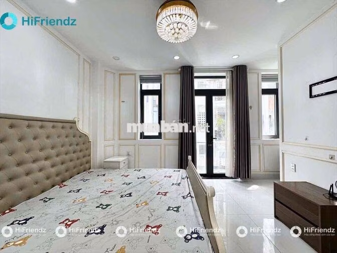 CĂN HỘ STUDIO BAN CÔNG CAO CẤP 25m2 THANG MÁY HẦM XE GẦN HVHK, SÂN BAY