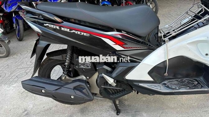 Honda Airblade fi 2018 Đen trắng ( hỗ trợ góp )