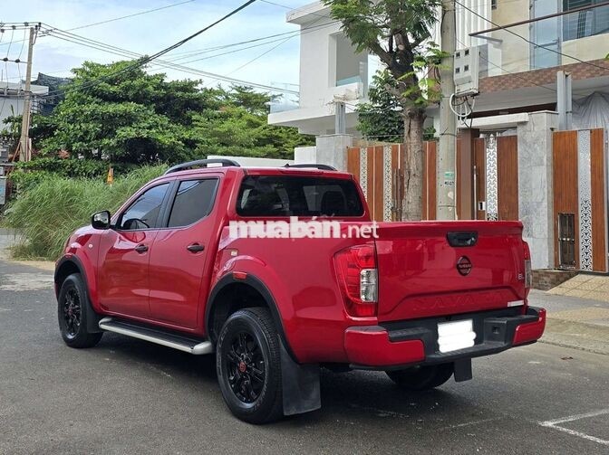 Nissan Navara 2023 Đỏ 80000 km