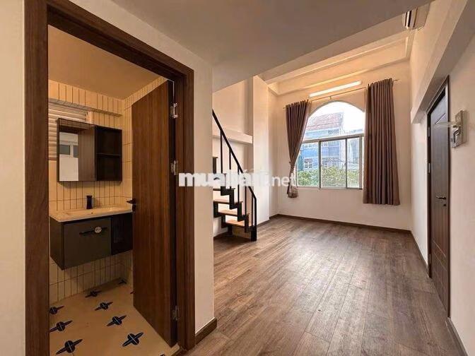 Duplex ban công - Trung tâm quận 7 - Gần Lotte Mart, cầu Kênh Tẻ, TDT