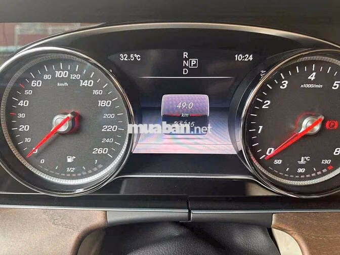 Mercedes-Benz W213 E200 2017 Trắng 65315 km