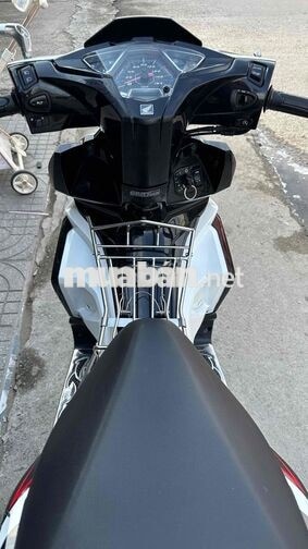 Honda Airblade fi 2018 Đen trắng ( hỗ trợ góp )
