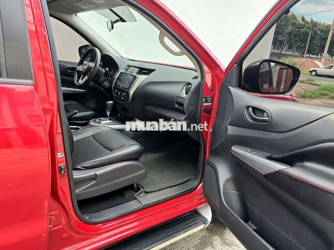 Nissan Navara 2023 Đỏ 80000 km