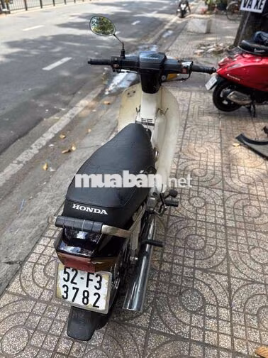 Honda Dream LongShen Đen, trắng