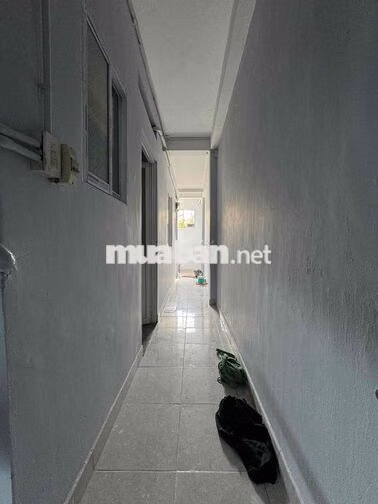 phòng 2,5tr hẻm 451 nguyễn trãi ( hẻm shop susu)