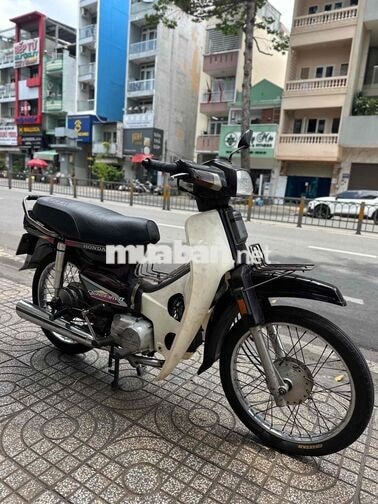 Honda Dream LongShen Đen, trắng