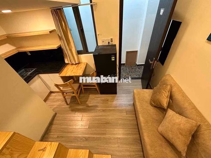 Phòng mới có gác thang máy quận 4 rộng 30m2 - thoáng gần NTTU, ULAW