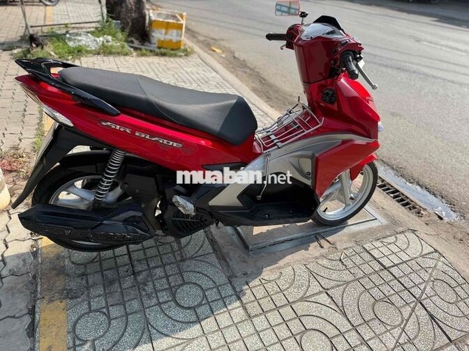 Honda Air Blade Thể thao Đỏ