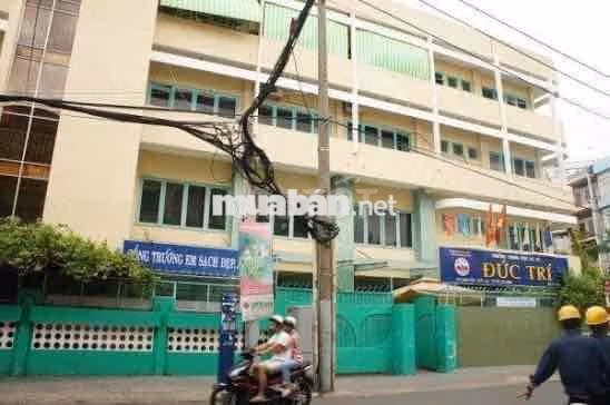 Tuyển nhân viên bán hàng căn tin