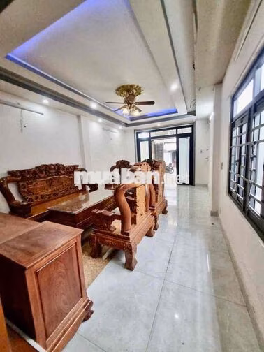 Nhà 5x20m 2Lầu (4PN 5WC) Sân Rộng. Hẻm 6m Thông. 1/ BÌNH TRỊ ĐÔNG