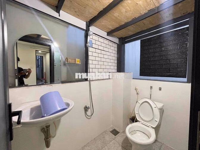 DUPLEX RẺ NHẤT KHU VỰC NGAY CỔNG ĐẠI HỌC VĂN LANG
