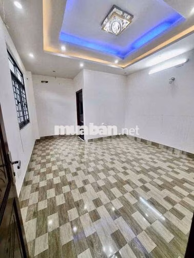 Nhà 5x20m 2Lầu (4PN 5WC) Sân Rộng. Hẻm 6m Thông. 1/ BÌNH TRỊ ĐÔNG