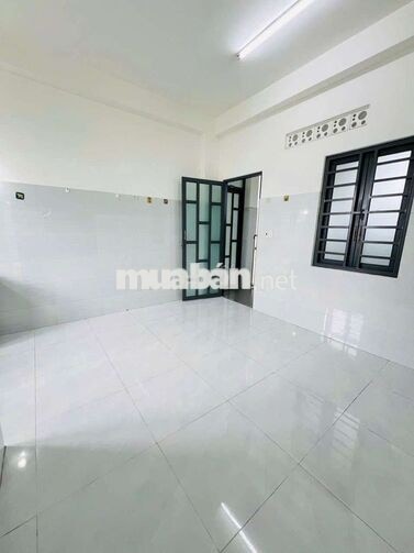 PHÒNG TRỌ MỚI XÂY SIÊU RỘNG GẦN SÂN BAY