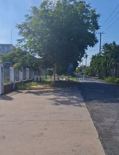 Bán nhà nát tiện xây mới. 8,28 mét * Dài 22 mét nở hậu– Hướng Đông Bắc