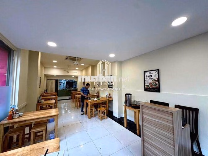 NGUYỄN TRÃI , QUẬN 1 - 4x18m - TRỆT SUỐT - GIÁ THUÊ: 60 TRIỆU