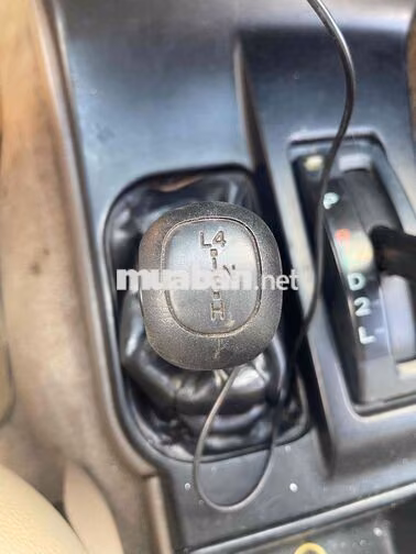 Toyota 4Runner SUV Tự động màu Trắng