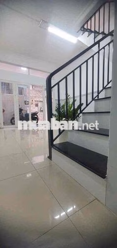 44m2 ,2 tầng 10m là HXH, đường số 2 chỉ 4,6 tỷ.