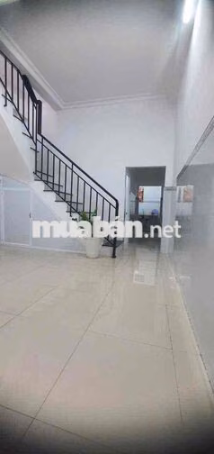 44m2 ,2 tầng 10m là HXH, đường số 2 chỉ 4,6 tỷ.