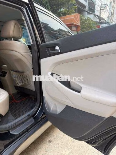 Hyundai Tucson 2016 2.0 ATH ( ko bán lái )