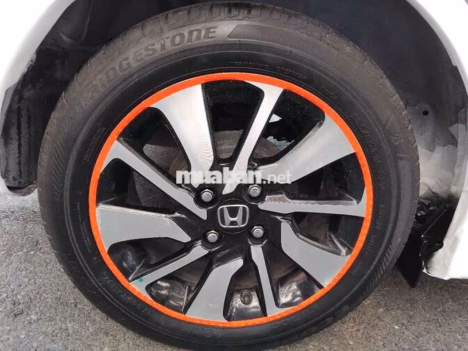 Honda Brio Trắng Nhập khẩu 60999 km