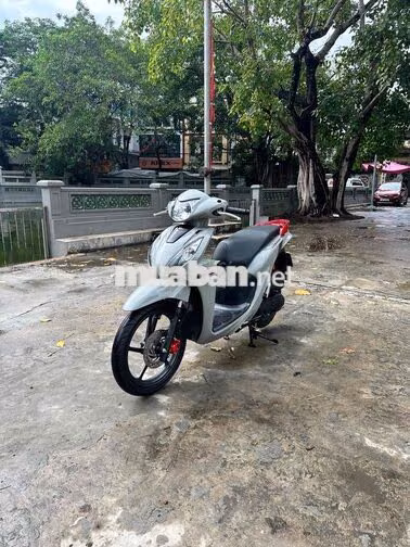 Siêu lướt 12/2025 đi chuẩn km sơn zin 100%