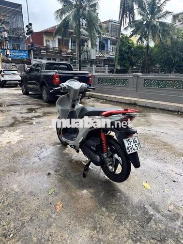 Siêu lướt 12/2025 đi chuẩn km sơn zin 100%