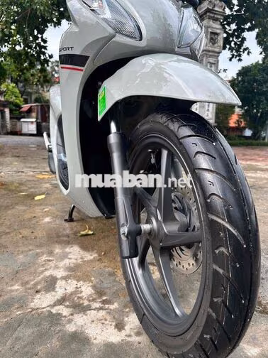 Siêu lướt 12/2025 đi chuẩn km sơn zin 100%