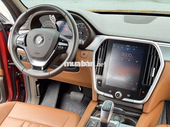 Lux SA Premium 2020 đẹp xuất sắc đi cực giữ gìn