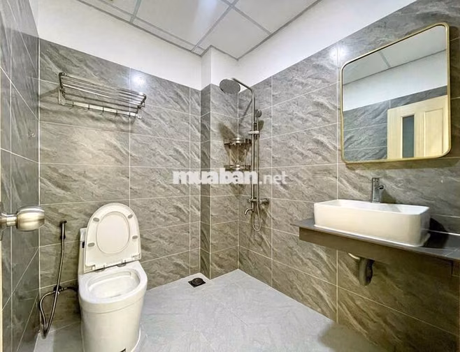 Căn hộ tách bếp, Đường lớn, Full nội thất, chỉ 7 triệu - Vạn Phúc City