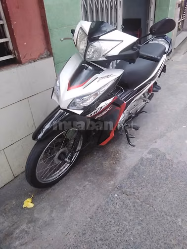 Bán xe Honda Future đời 2000 Xanh mực và  Wave RSX đời 2012, màu Trắng