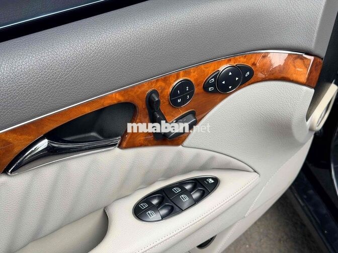 Mercedes-Benz E280 2008 Đen 5 chỗ