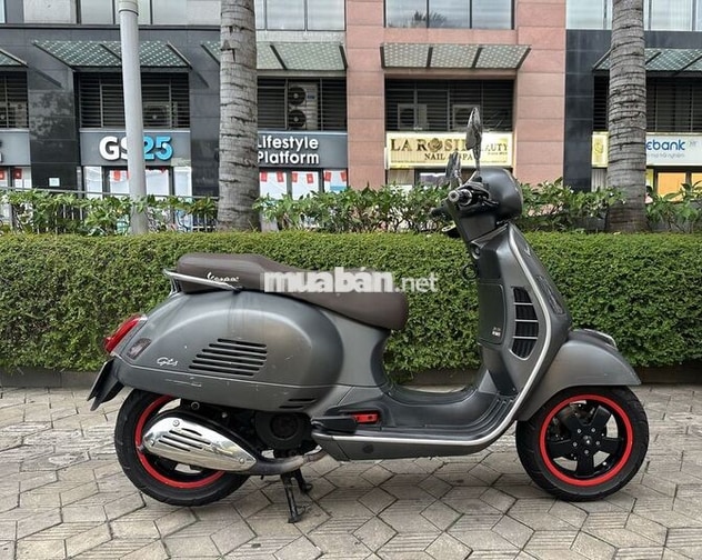 Piaggio Vespa GTS 125 Xám Đã sử dụng