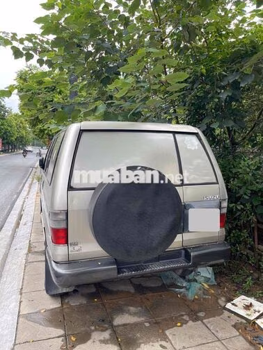 Isuzu Trooper 2005 Số sàn 4x4 máy 3.2