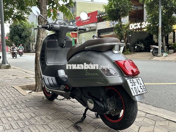 Piaggio Vespa GTS 125 Xám Đã sử dụng