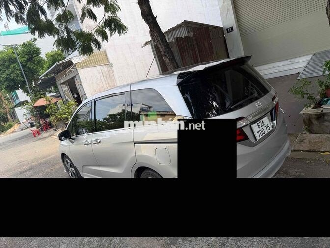 Honda Odyssey 2016 Bạc 7 chỗ Tự động Xăng 100000 k