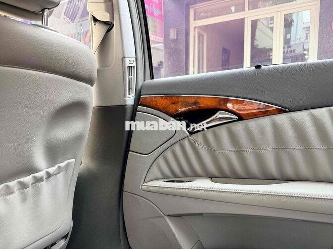 Mercedes-Benz E280 2008 Đen 5 chỗ