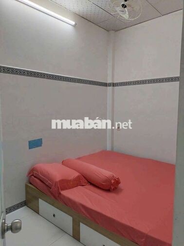 nhà thuê mặt tiền Tôn Đức Thắng sẵn nội thất cơ bản  1 trệt 1 lầu 