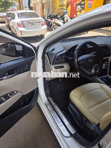 Hyundai Elantra GLS MT 2019 Số sàn Trắng