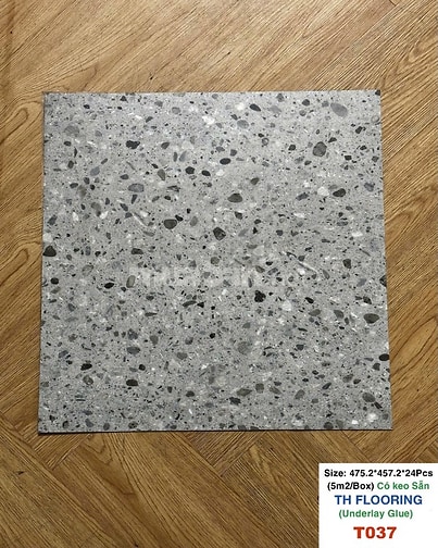 Sàn nhựa giả gỗ và Giấy dán tườngTH FLOORING nhiều màu sắc.