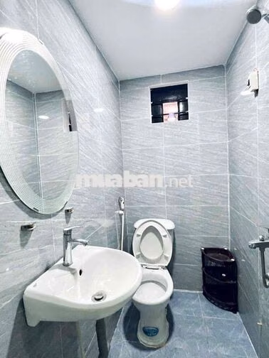 PHÒNG TRỌ GIÁ RẺ CÓ CỬA SỔ FULL NT GIÁP Q5 gần PARC MALL - TÁCH BẾP
