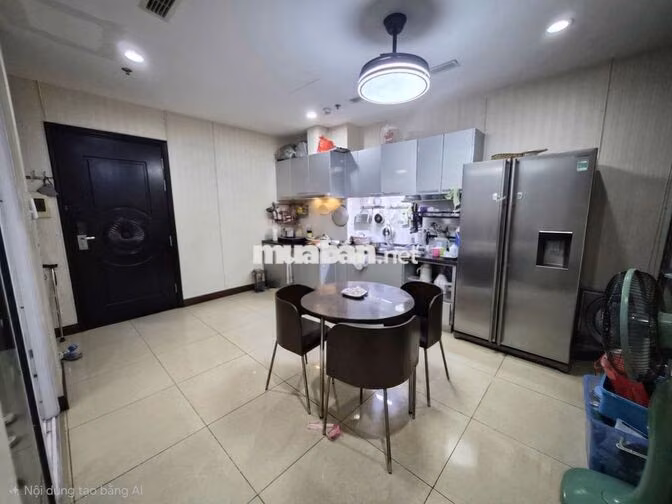 Chính chủ cho thuê nhà tại tầng 12A R4B Royal City