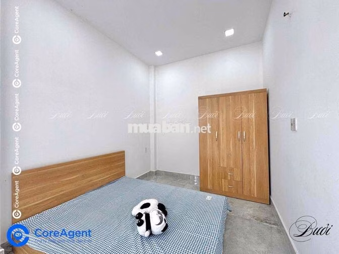 PHÒNG RỘNG RÃI FULL TIỆN ÍCH - THANG MÁY - NGAY NGÃ TƯ BỐN XÃ