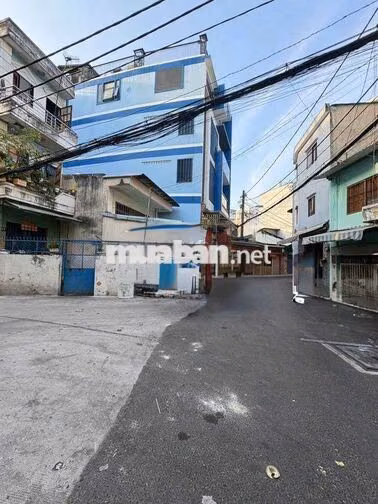 Cho thuê nhà hẻm xe hơi đường Mai Xuân Thưởng, quận 6