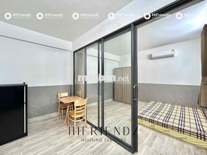 PHÒNG TRỌ 1 PHÒNG NGỦ - THANG MÁY - TÁCH BẾP -  KẾ BÊN ĐẠI HỌC Y DƯỢC