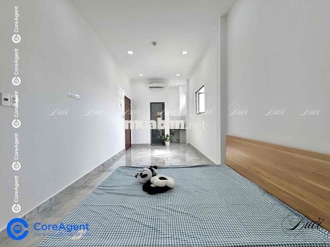 PHÒNG RỘNG RÃI FULL TIỆN ÍCH - THANG MÁY - NGAY NGÃ TƯ BỐN XÃ